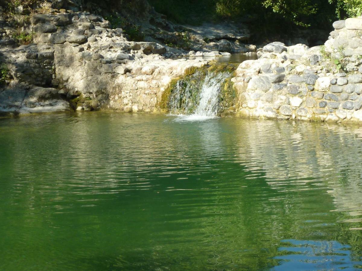 gite la riviere Saint-Martin-le-Supérieur Esterno foto