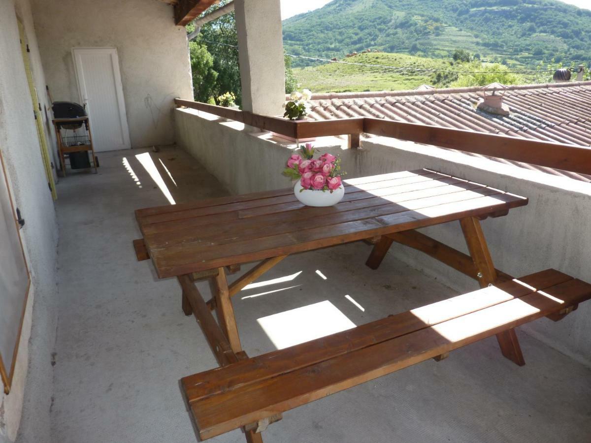 gite la riviere Saint-Martin-le-Supérieur Esterno foto